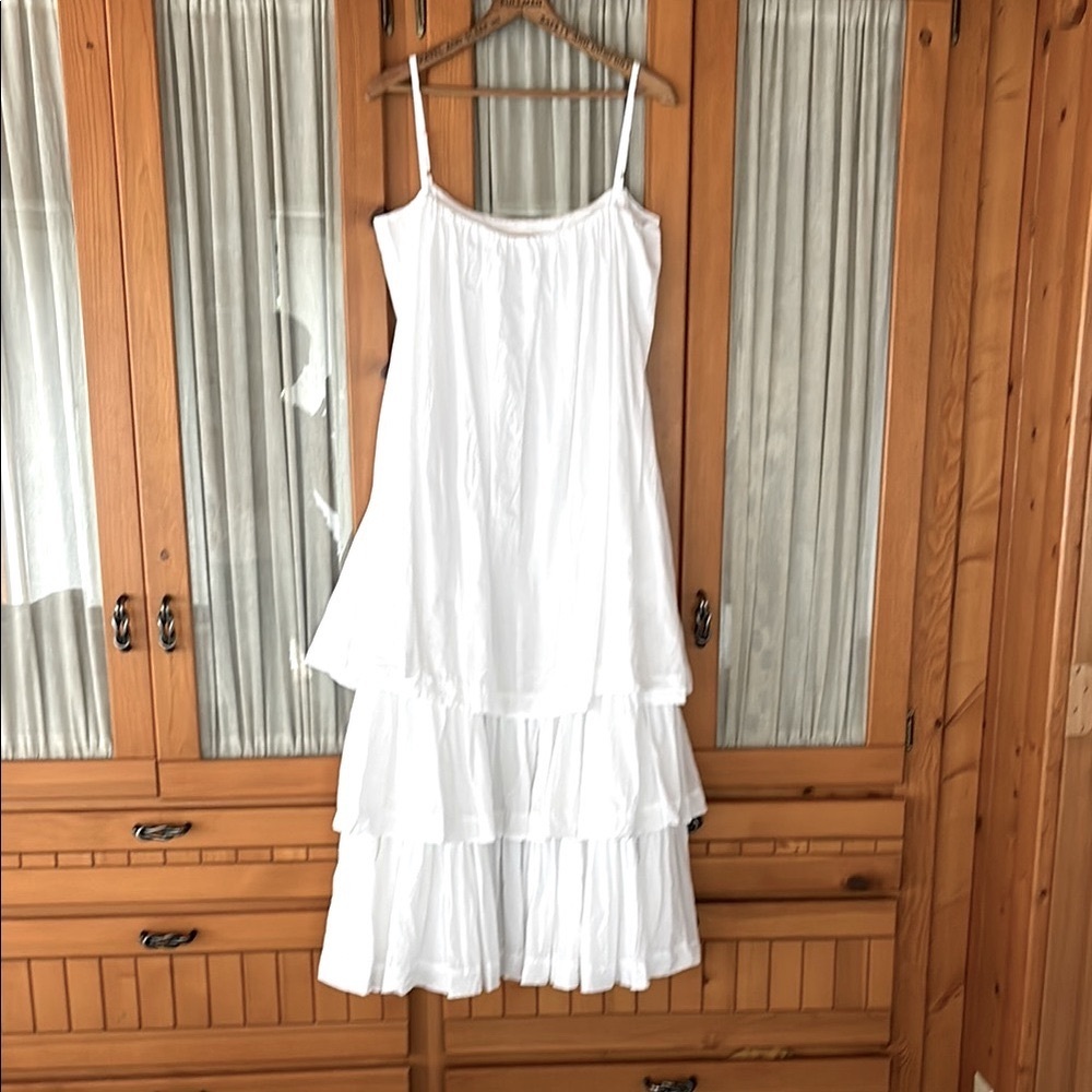 Elegant White Tiered Dress